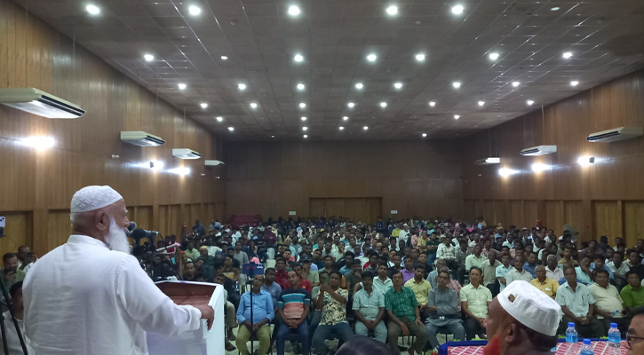 সকল ধর্মের মানুষকে নিয়ে ঐক্যবদ্ধ নতুন বাংলাদেশ গড়তে চাই: জামায়াতের আমীর