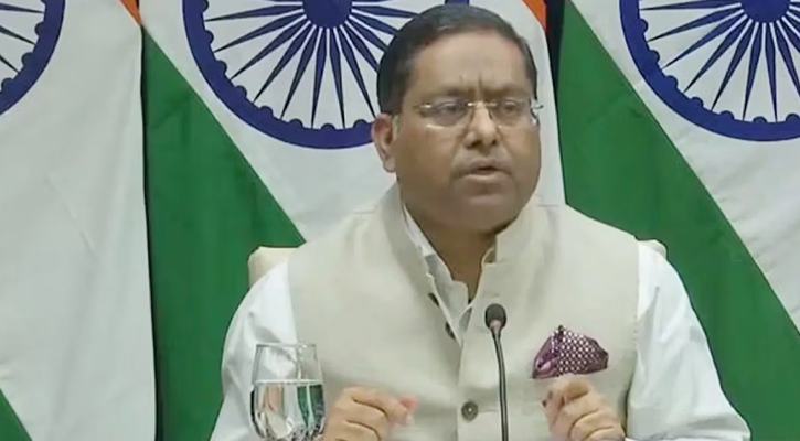 আওয়ামী লীগের কার্যক্রম নিষিদ্ধ করার ঘটনায় ভারত উদ্বিগ্ন