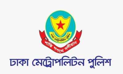 গতরাতে ধানমন্ডিতে পুলিশের সঙ্গে বাগ্‌বিতণ্ডায় তিনজন হেফাজতে