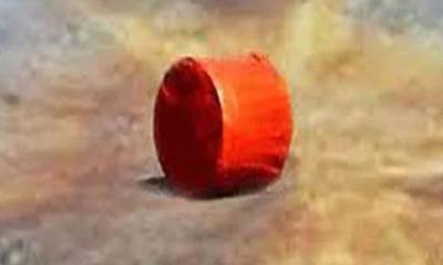 ঢাকার ৩ এলাকায় ককটেল বিস্ফোরণ