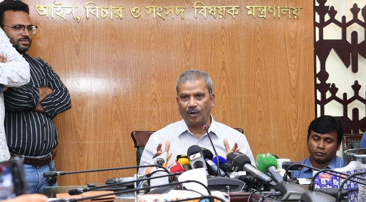 কয়েক দিনের মধ্যেই জাতীয় নির্বাচনের তারিখ ঘোষণা : আসিফ নজরুল