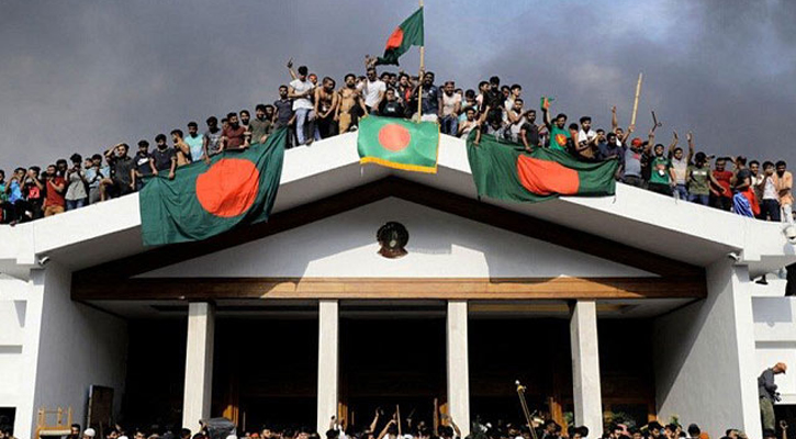 ৫ আগষ্ট জুলাই ঘোষণাপত্র