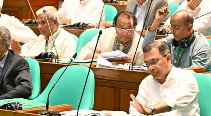 সংসদ ১৫ এপ্রিল পর্যন্ত মুলতবি ঘোষণা