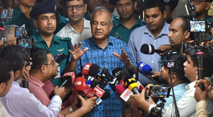 ৫ আগস্ট ঘিরে কোনো শঙ্কা নেই:স্বরাষ্ট্র উপদেষ্টা